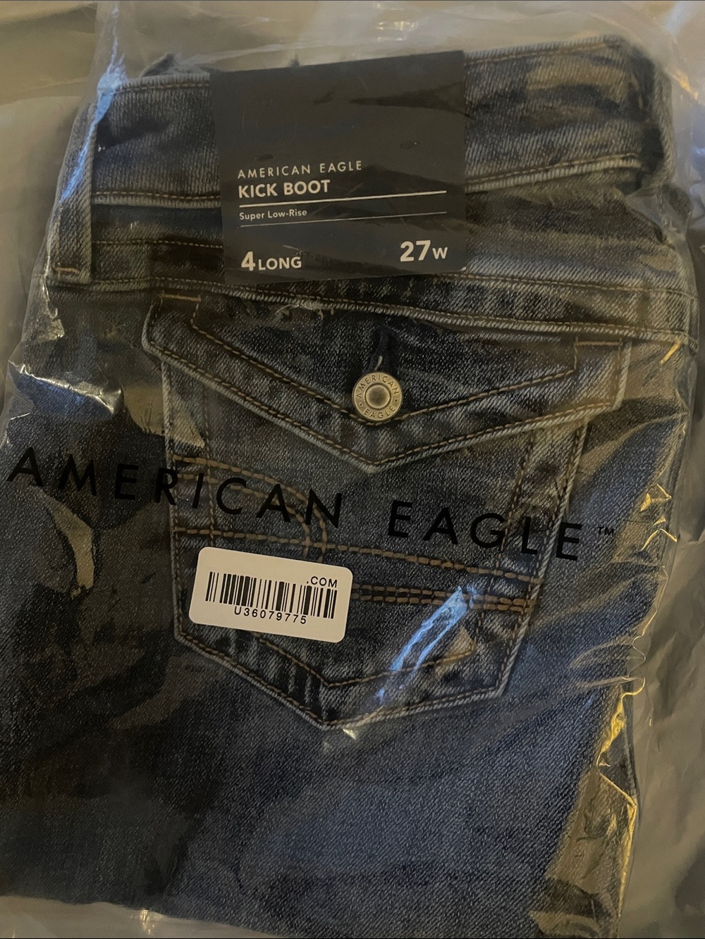 American Eagle Outfitters women’s Kick Boot Jeans - Dark Blue Wash